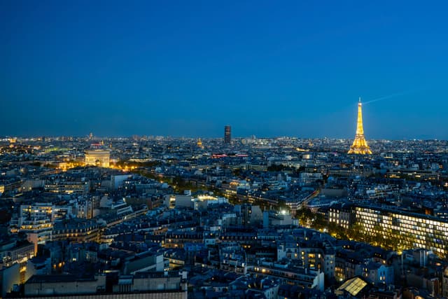 Paris Skylines, Paris