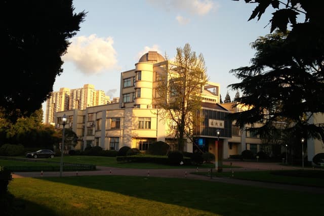 Yifu Technology Building, SHS